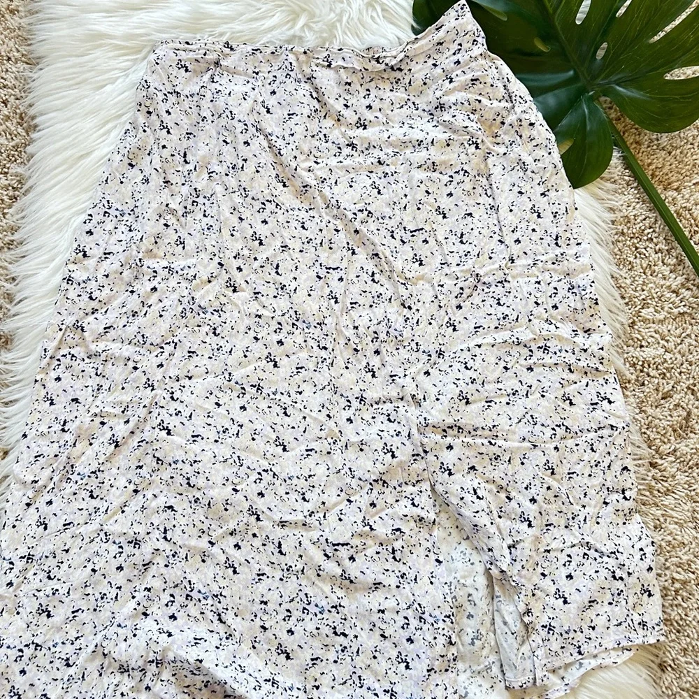 Rare ICHI Silk Floral Skirt - Picture 3 of 8